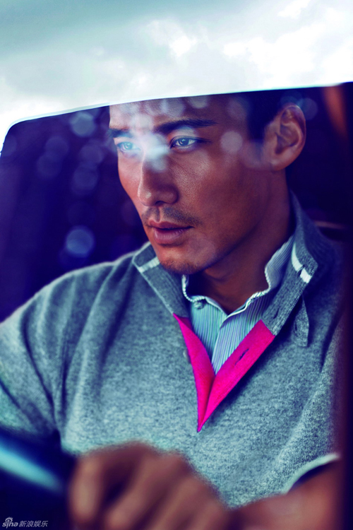 Hồ Binh lãng tử bên Lâm Chí Linh 